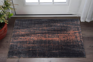 HomeRoots 3'' Black and Gold Abstract Non-Skid Area Rug - Stylish, Durable Design for Modern Spaces and Entryways 3' X 5' 548540
