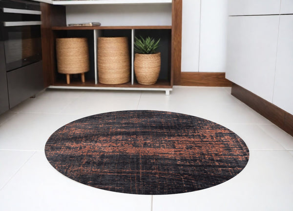 Homeroots 5' Black And Gold Round Abstract Non Skid Area Rug  100% Pet 548546