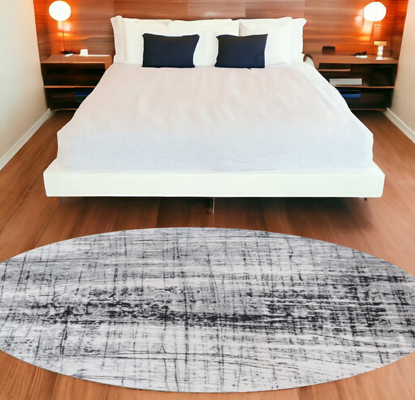 HomeRoots 3' Modern Black and White Abstract Non-Skid Area Rug for Stylish Home Decor and Everyday Use 8' Round 548555