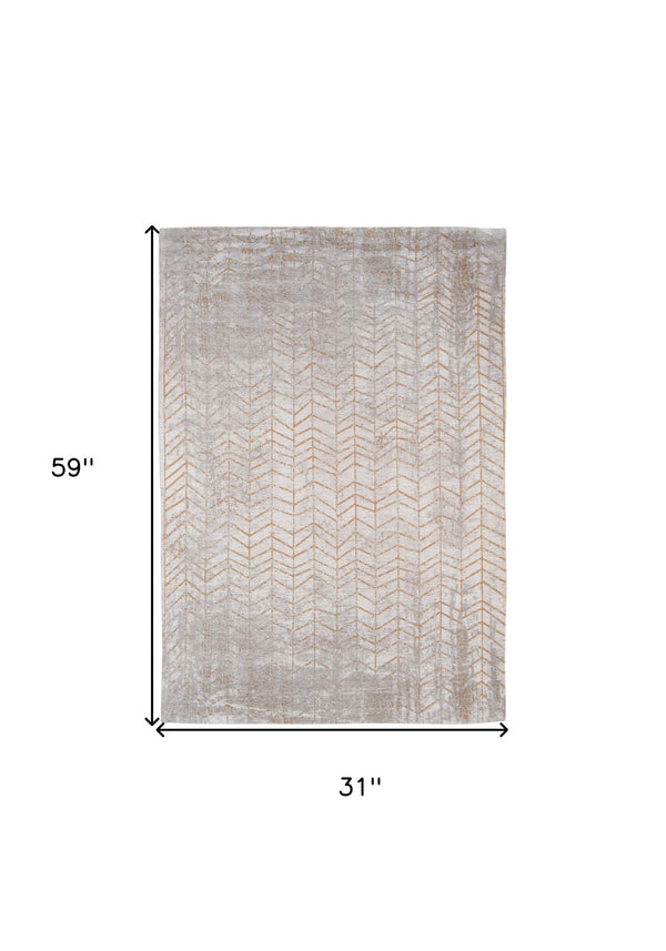 Homeroots 3' X 5' Gray And Yellow Chevron Non Skid Area Rug  100% Pet 548556