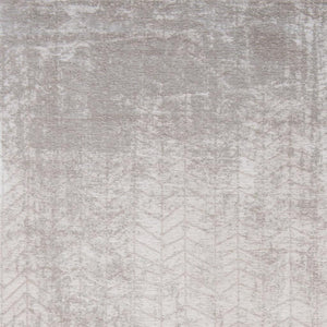 HomeRoots 3' Gray and White Chevron Area Rug - Modern Non-Skid Design for Entryways and Small Spaces 6' X 8' 548566