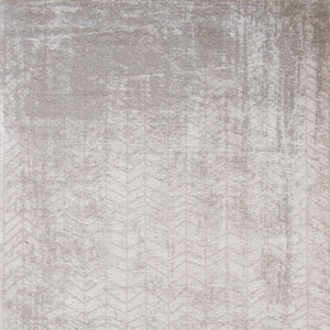 Homeroots 6' X 8' Gray And White Chevron Non Skid Area Rug  100% Pet 548566