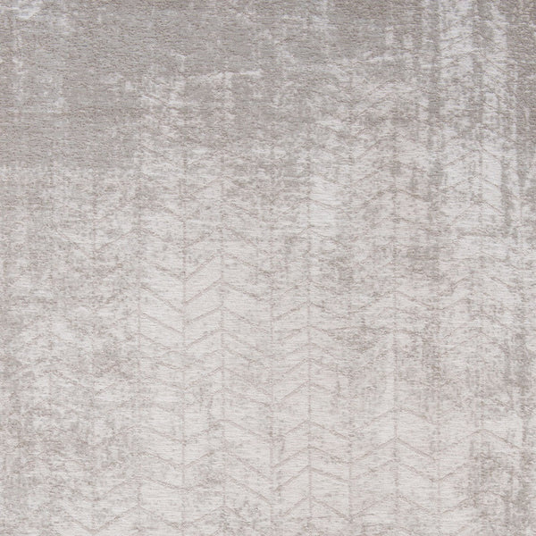 Homeroots 7' X 9' Gray And White Chevron Non Skid Area Rug  100% Pet 548567