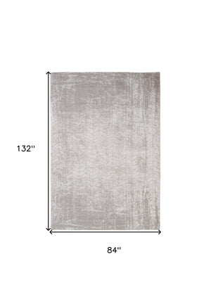 Homeroots 8' X 11' Gray And White Chevron Non Skid Area Rug  100% Pet 548568