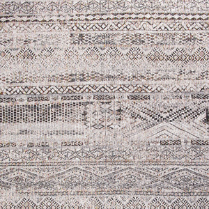 Homeroots 8' X 11' Gray And White Oriental Non Skid Area Rug  100% Pet 548605