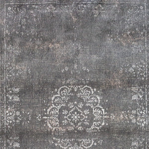 Homeroots 6' X 8' Gray Medallion Non Skid Area Rug  100% Pet 548647