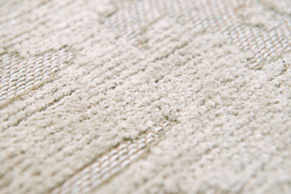 Homeroots 8' X 11' Gray And Beige Abstract Non Skid Area Rug  100% Pet 548661