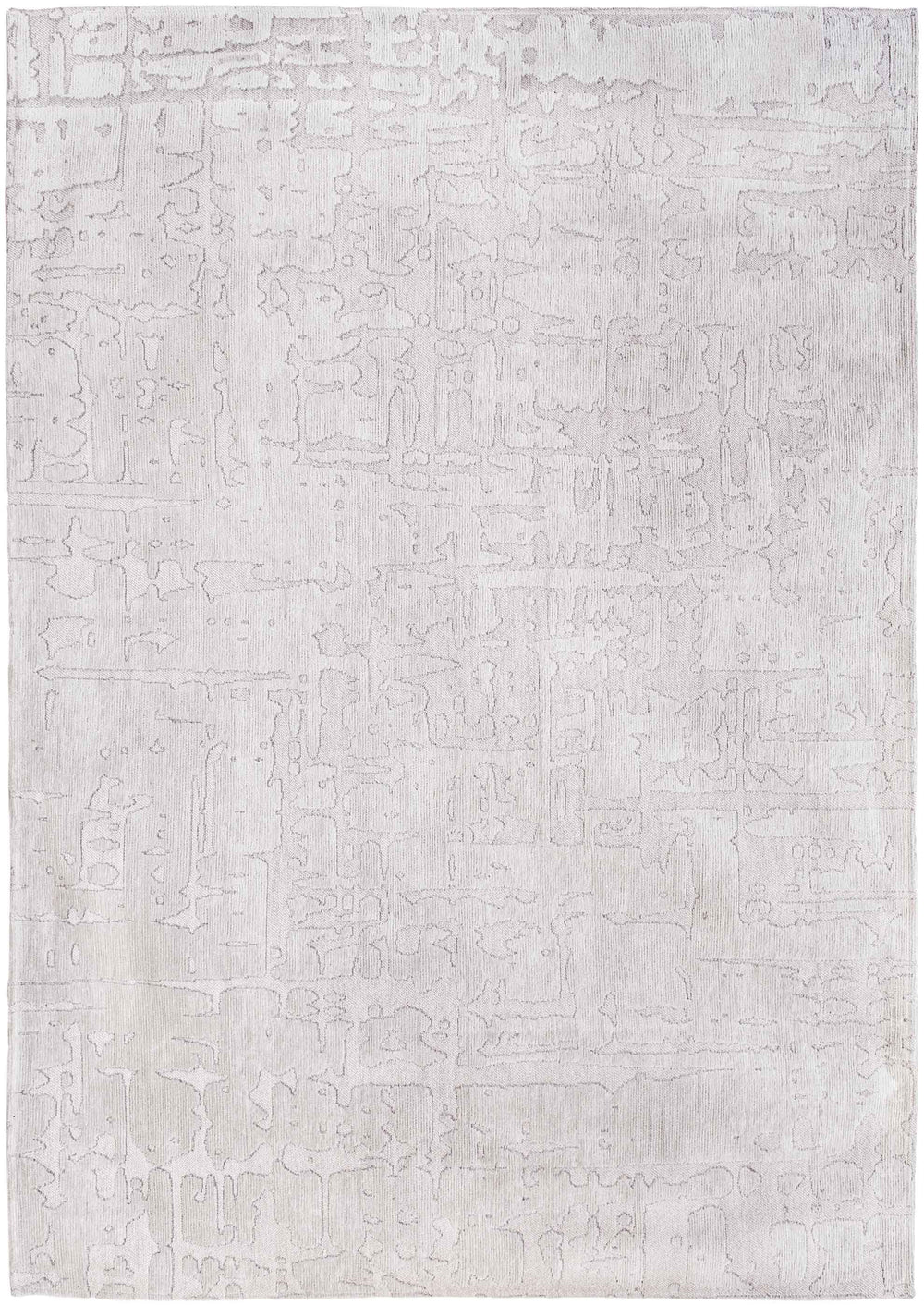 Homeroots 7' X 9' White Abstract Non Skid Area Rug  100% Pet 548668