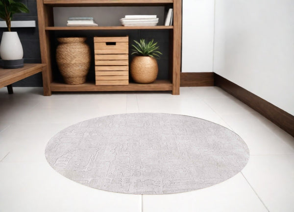 Homeroots 8' White Round Abstract Non Skid Area Rug  100% Pet 548671