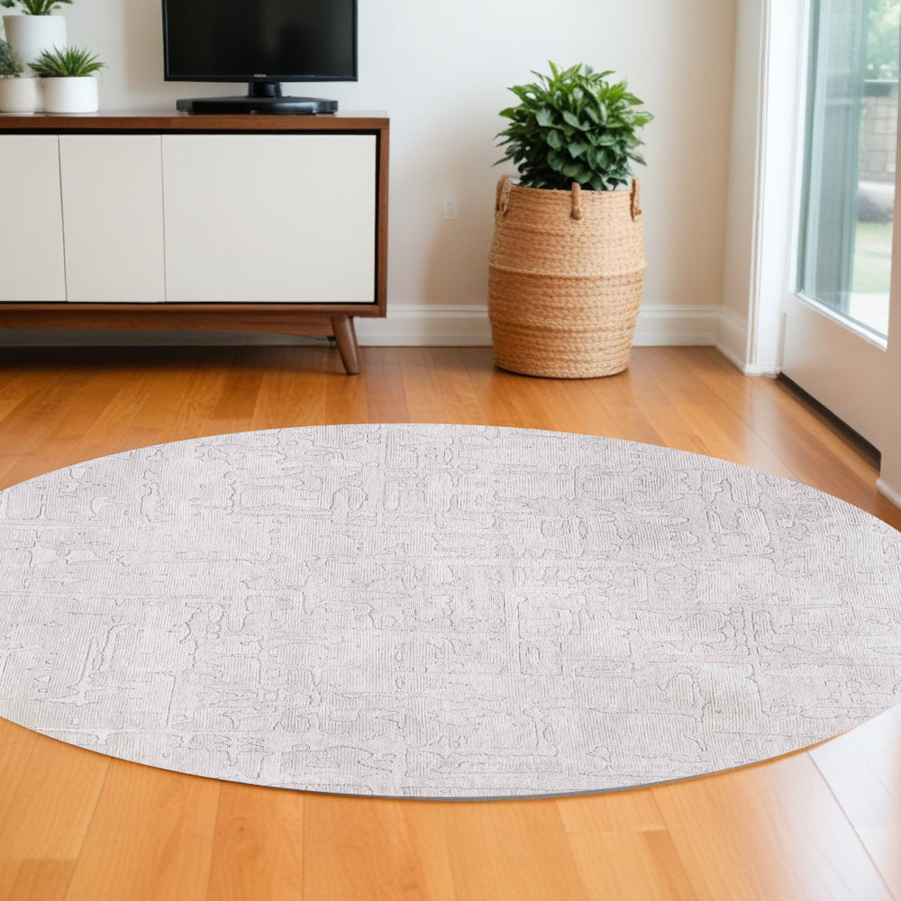 Homeroots 5' White Round Abstract Non Skid Area Rug  100% Pet 548672