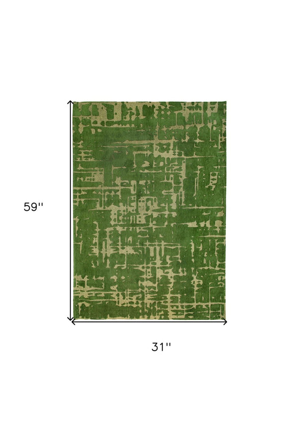 HomeRoots 3' Modern Green Abstract Non-Skid Area Rug - Perfect for Entryways, Kitchens, and High-Traffic Spaces 3' X 5' 548697