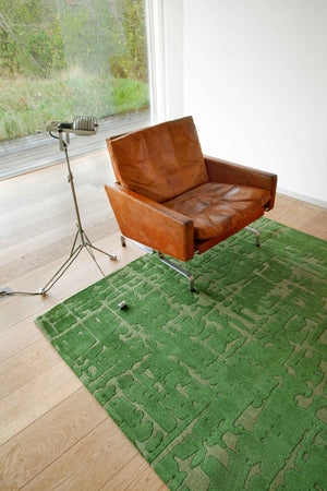 HomeRoots 9' Green Abstract Non-Skid Area Rug - Stylish, Durable, and Easy to Clean for Any High-Traffic Space 548702