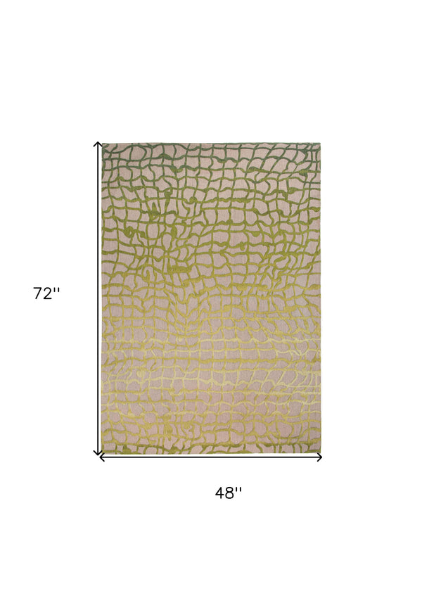 Homeroots 5' X 7' Gray And Green Abstract Non Skid Area Rug  100% Pet 548714