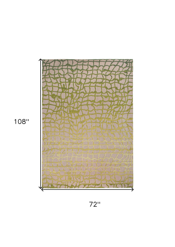 Homeroots 7' X 9' Gray And Green Abstract Non Skid Area Rug  100% Pet 548716