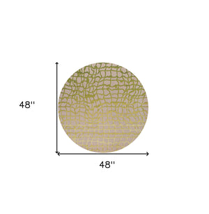 Homeroots 5' Gray And Green Round Abstract Non Skid Area Rug  100% Pet 548720