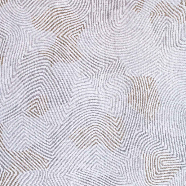 Homeroots 5' X 7' White Abstract Non Skid Area Rug  100% Pet 548752