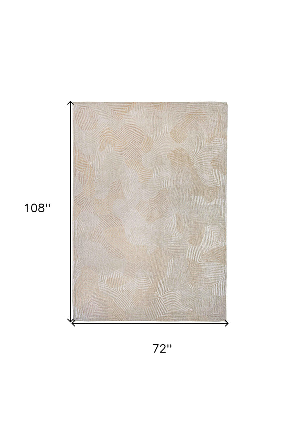 Homeroots 7' X 9' Beige And White Abstract Non Skid Area Rug  100% Pet 548762