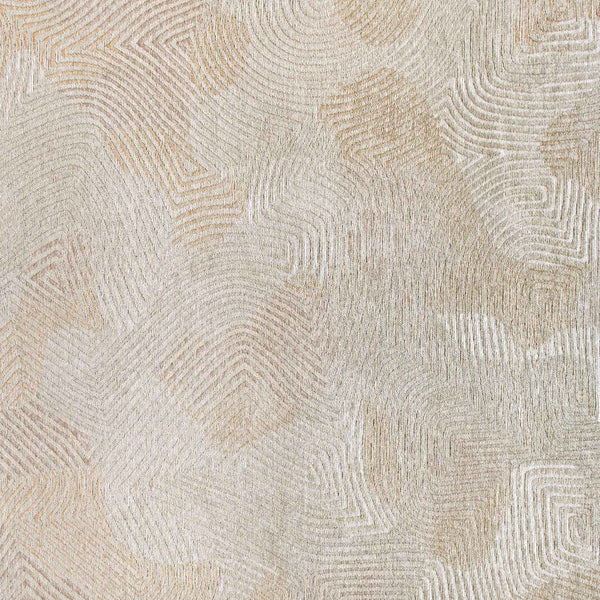Homeroots 7' X 9' Beige And White Abstract Non Skid Area Rug  100% Pet 548762