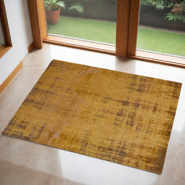 HomeRoots 3' Modern Yellow and Brown Abstract Area Rug - Non-Skid, Durable, Perfect for High-Traffic Spaces 3' X 5' 548767