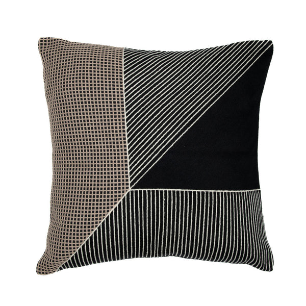Homeroots 20" Black And White Geometric Cotton Throw Pillow With Embroidery Black,White  549396