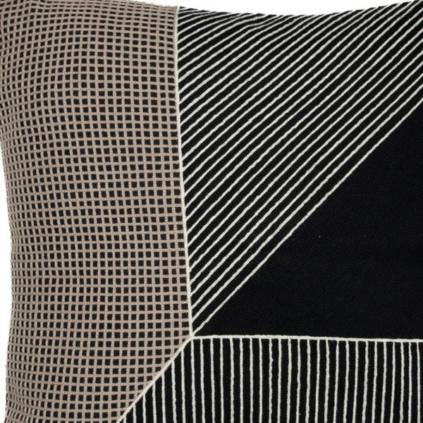 Homeroots 24" Black And White Geometric Cotton Throw Pillow  With Embroidery Black,White  549397