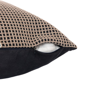 Homeroots 24" Black And White Geometric Cotton Throw Pillow  With Embroidery Black,White  549397