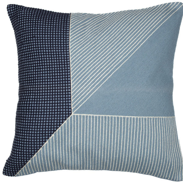 Homeroots 20" Blue And White Geometric Cotton Throw Pillow With Embroidery Blue,White  549398