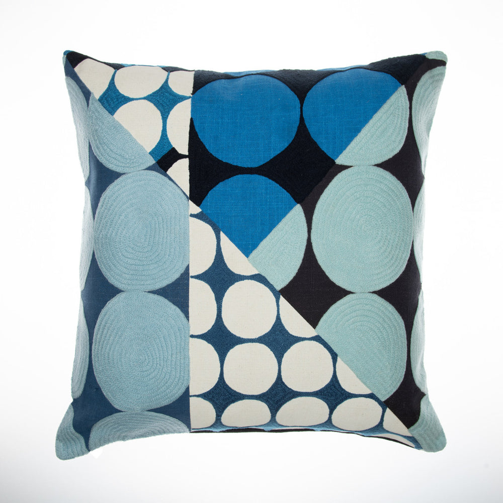 Homeroots 24" Blue And Ivory Geometric Cotton Throw Pillow With Embroidery Blue,Ivory  549403