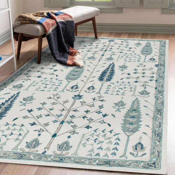Homeroots 8' X 10' Ivory And Blue Wool Floral Hand Tufted Area Rug Ivory,Blue Wool 550027