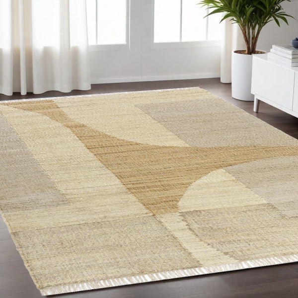 Homeroots 5' X 8' Natural And Ivory Abstract Hand Woven Area Rug  Jute 550082