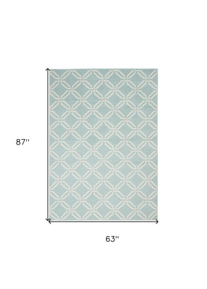 Homeroots 5' X 7' Beige And Green Trellis Non Skid Area Rug  Polypropylene 550115