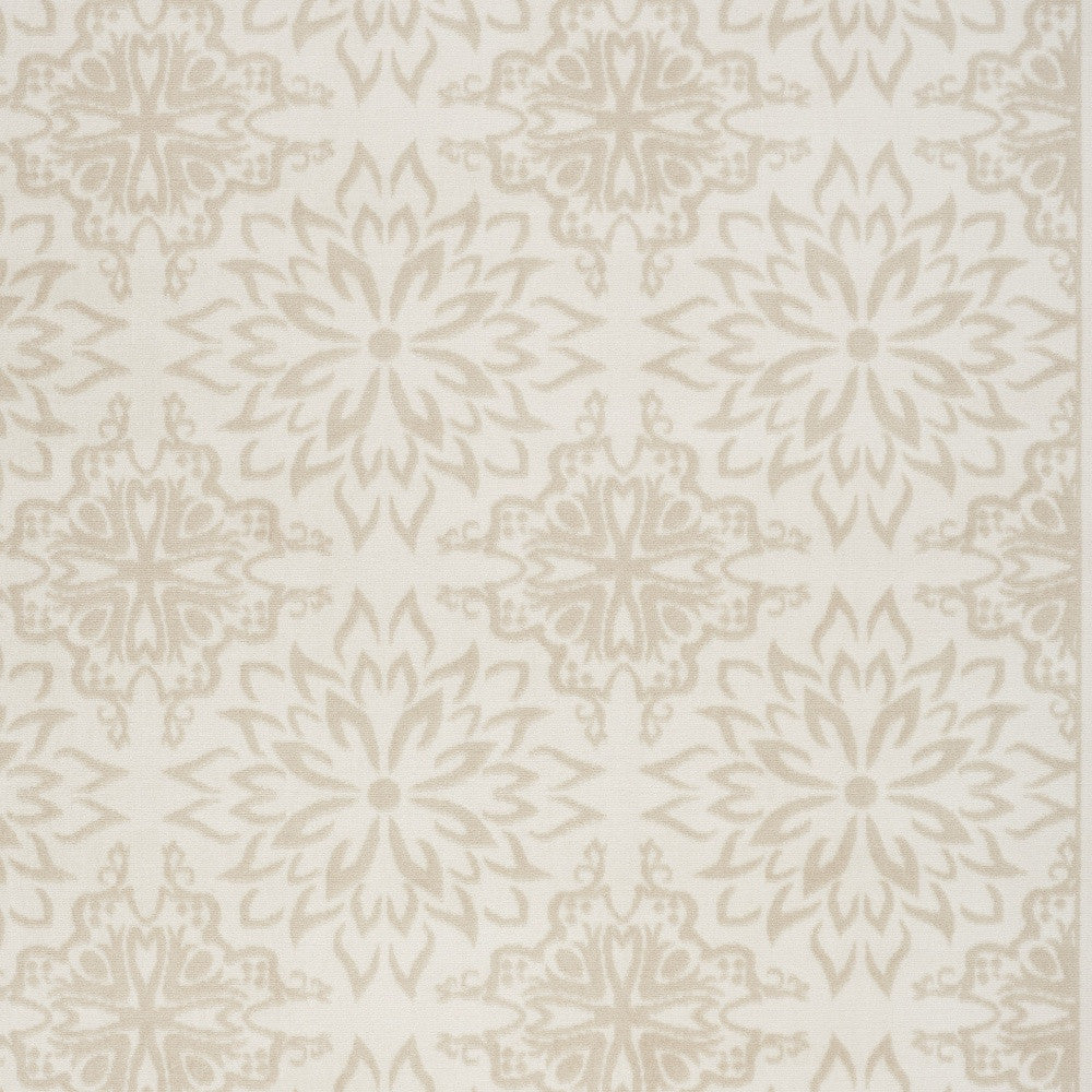 Homeroots 5' X 7' Beige And Ivory Floral Non Skid Area Rug  Polypropylene 550122