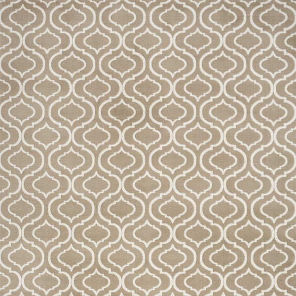 Homeroots 5' X 7' Taupe And Ivory Trellis Non Skid Area Rug  Polypropylene 550143
