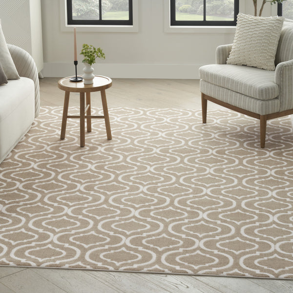 Homeroots 5' X 7' Taupe And Ivory Trellis Non Skid Area Rug  Polypropylene 550143