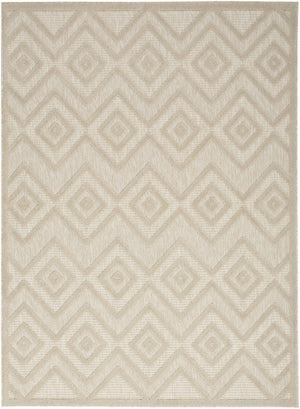 HomeRoots 6' Geometric Cream and Beige Area Rug - Versatile Indoor/Outdoor Durable Design for Modern Spaces 550174