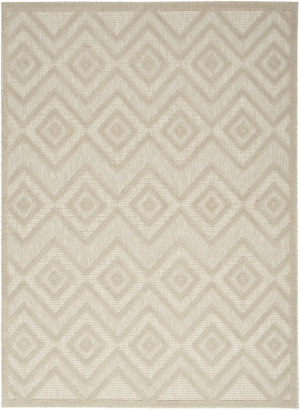 HomeRoots 6' Geometric Cream and Beige Area Rug - Versatile Indoor/Outdoor Durable Design for Modern Spaces 550174