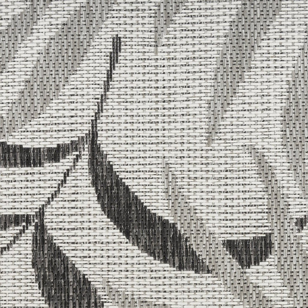 HomeRoots 6' X 9' Coastal Palm Leaf Area Rug - Durable, Low-Maintenance Indoor/Outdoor Style in Gray & Ivory 550187