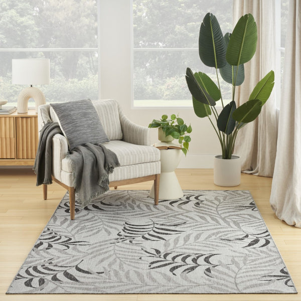 HomeRoots 6' X 9' Coastal Palm Leaf Area Rug - Durable, Low-Maintenance Indoor/Outdoor Style in Gray & Ivory 550187