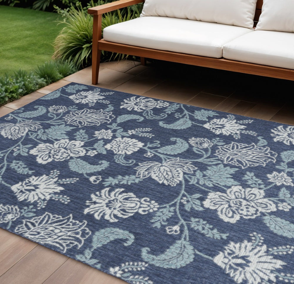 HomeRoots 6' Navy Blue and Ivory Floral Area Rug - Indoor/Outdoor, Durable, Low-Maintenance, Elegant Design 550198