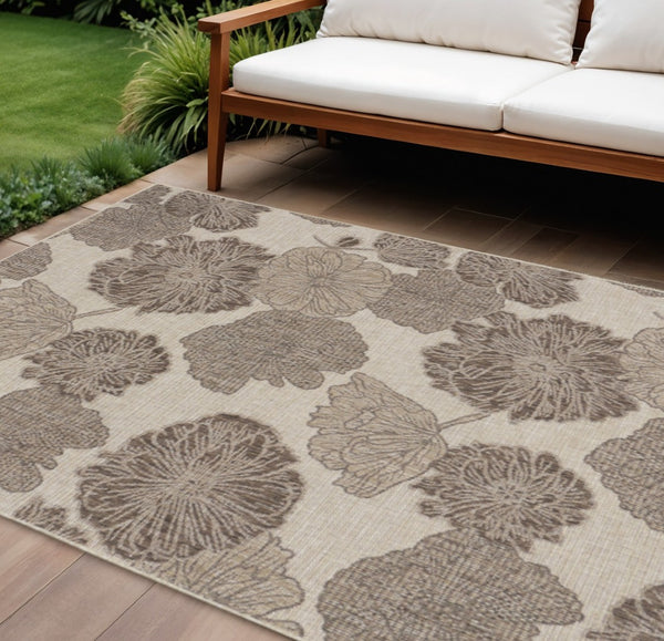 HomeRoots 6' Floral Indoor/Outdoor Area Rug - Stylish Taupe & Ivory Design, Durable Polypropylene, Easy Care 550206