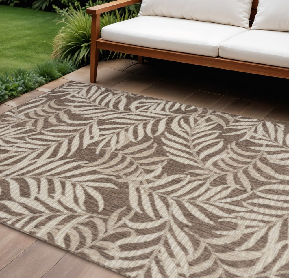 HomeRoots 8' X 10' Brown & Ivory Palm Leaf Area Rug - Durable Indoor/Outdoor Comfort for Stylish Spaces 550208