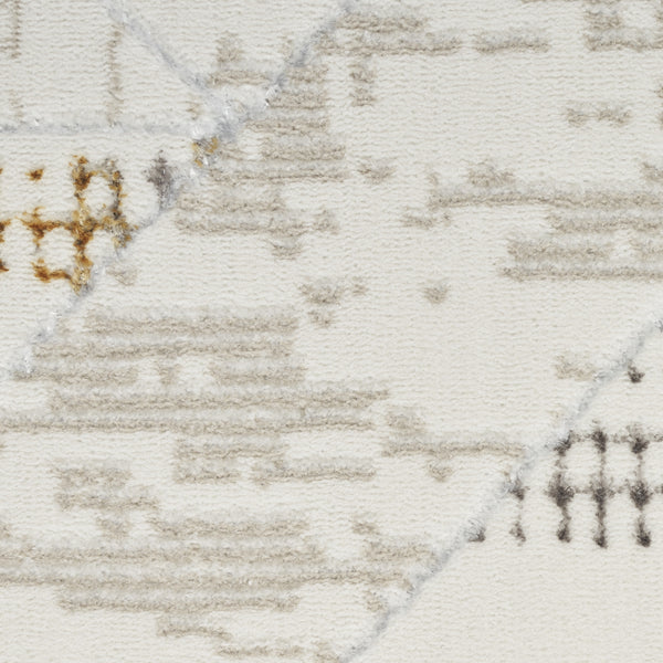 Homeroots 5' X 7' Beige Ivory And Gray Geometric Non Skid Area Rug  Polyester 550209