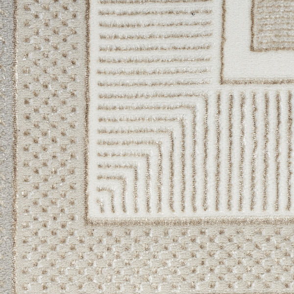 Homeroots 5' X 7' Beige And Ivory Geometric Non Skid Area Rug  Polyester 550211