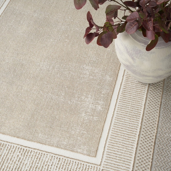 HomeRoots 5' X 7' Beige and Ivory Geometric Area Rug - Non-Skid, Stain-Resistant, Easy-Care for Modern Homes 550211