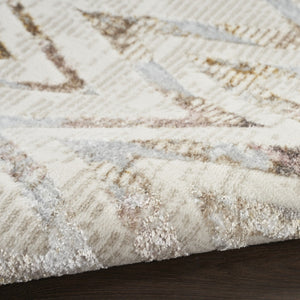 HomeRoots 5' Distressed Chevron Area Rug in Beige, Blue, and Ivory - Soft, Durable, Non-Skid Design for Modern Homes 5' X 7' 550215