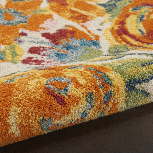HomeRoots 5' Cream Floral Area Rug - Timeless Elegance for Living Rooms, Bedrooms, and Entryways with Durability 5' X 7' 550280