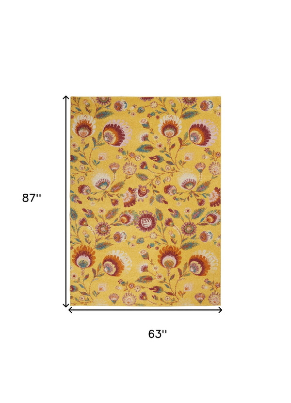 Homeroots 5' X 7' Yellow Floral Power Loom Area Rug  Polypropylene 550302