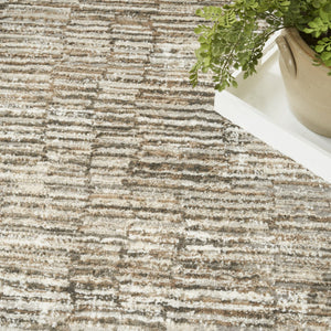 HomeRoots 5' Brown and Ivory Abstract Area Rug - Soft, Non-Skid, Stain-Resistant Design for Modern Living Spaces 5' X 7' 550314