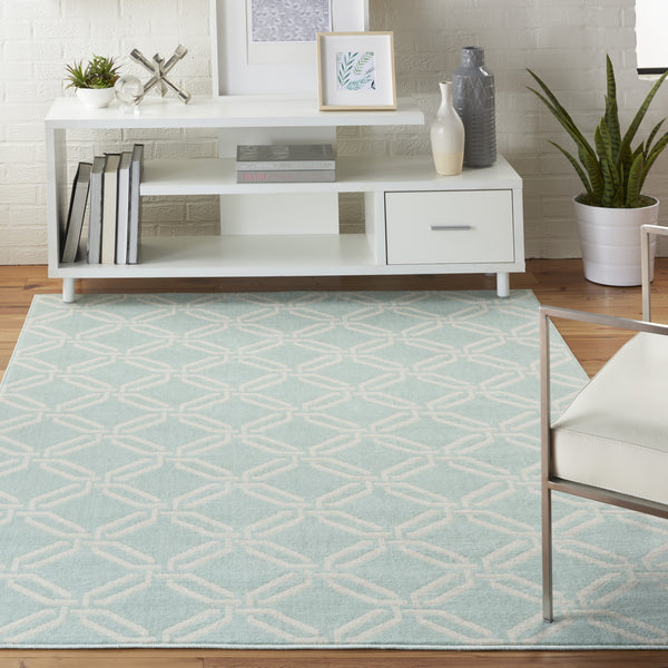 Homeroots 6' X 9' Beige And Green Trellis Non Skid Area Rug  Polypropylene 550356