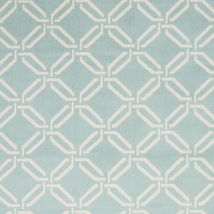 Homeroots 6' X 9' Beige And Green Trellis Non Skid Area Rug  Polypropylene 550356